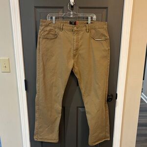 Dockers Men's Khaki Chinos